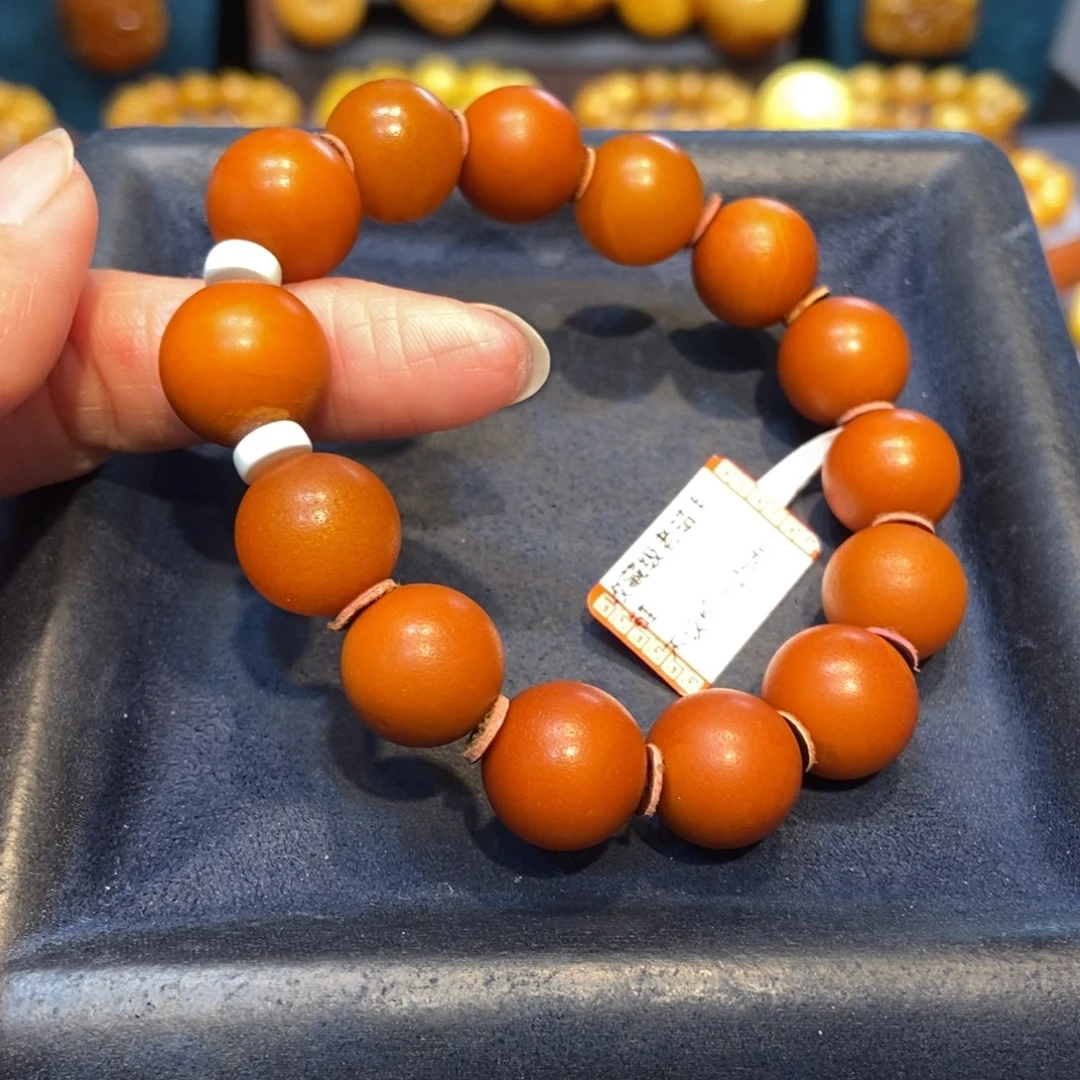 琥珀未镶嵌手链蜜蜡