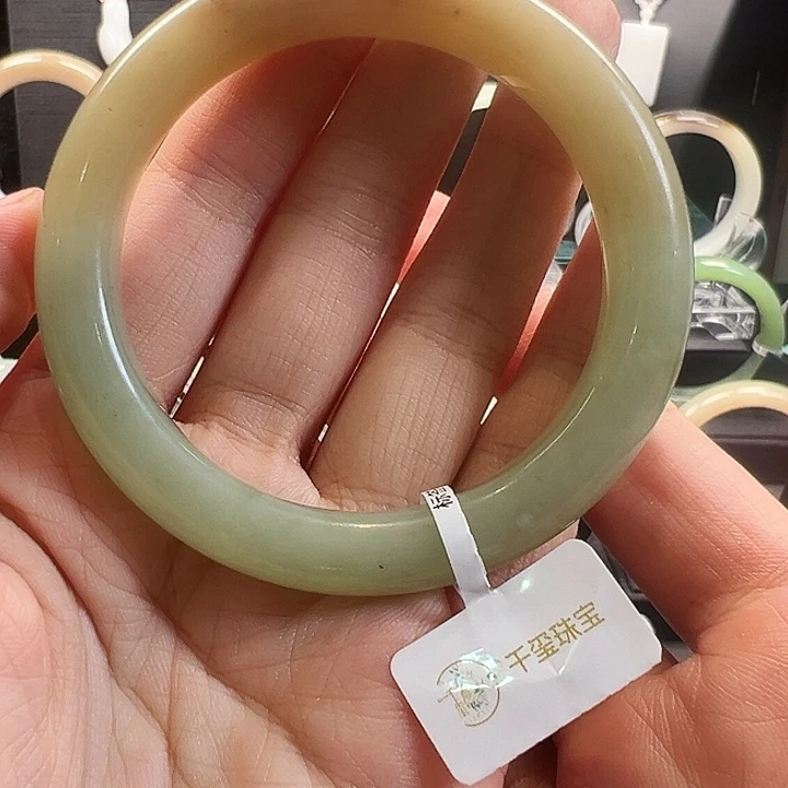 和田玉未镶嵌颈饰56