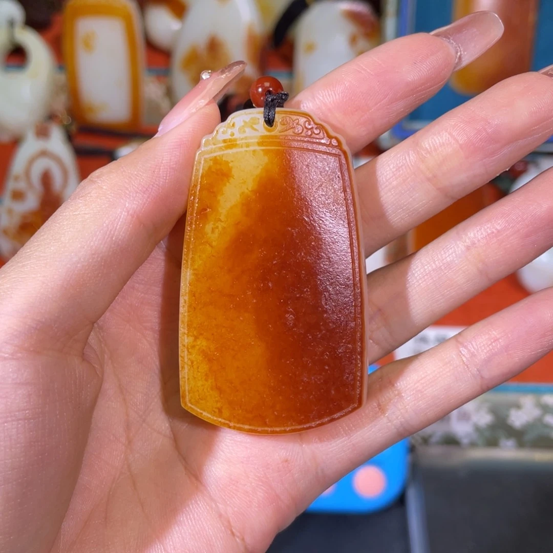 德***。未镶嵌和田玉挂件
