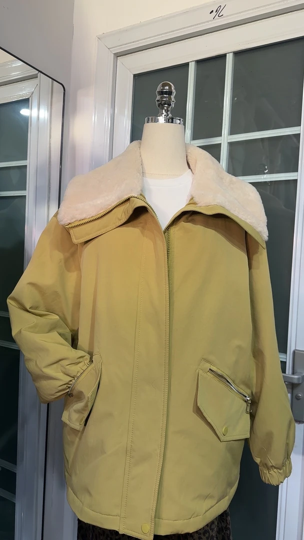 翻领棉服外套      冬季新款宽松加厚韩版