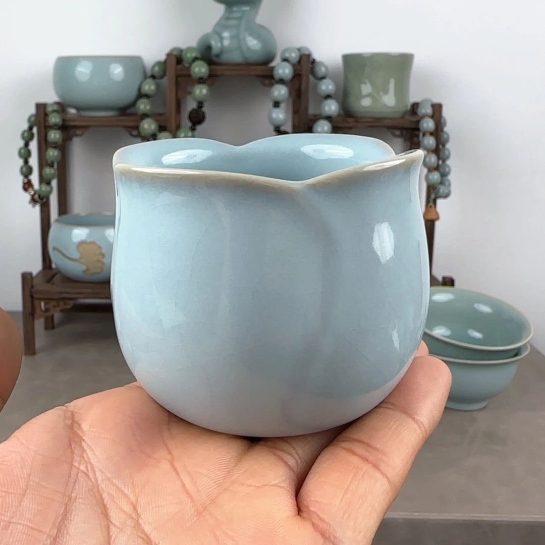 瓷片汝瓷郁金香杯支钉烧天青釉