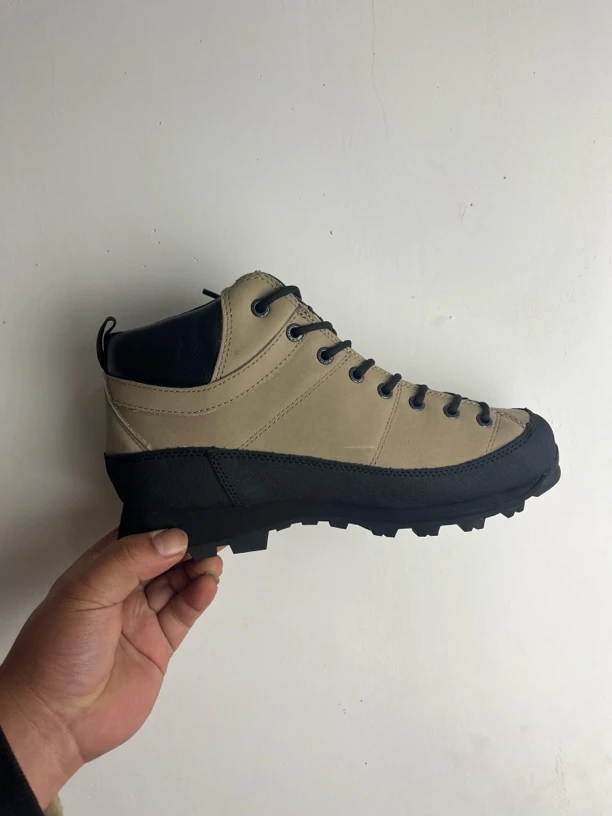 冬日版摩家户外登山徒步鞋男士防水鞋牛皮鞋