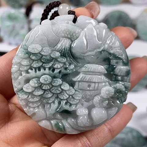 翡翠颈饰未镶嵌山水两面工福利