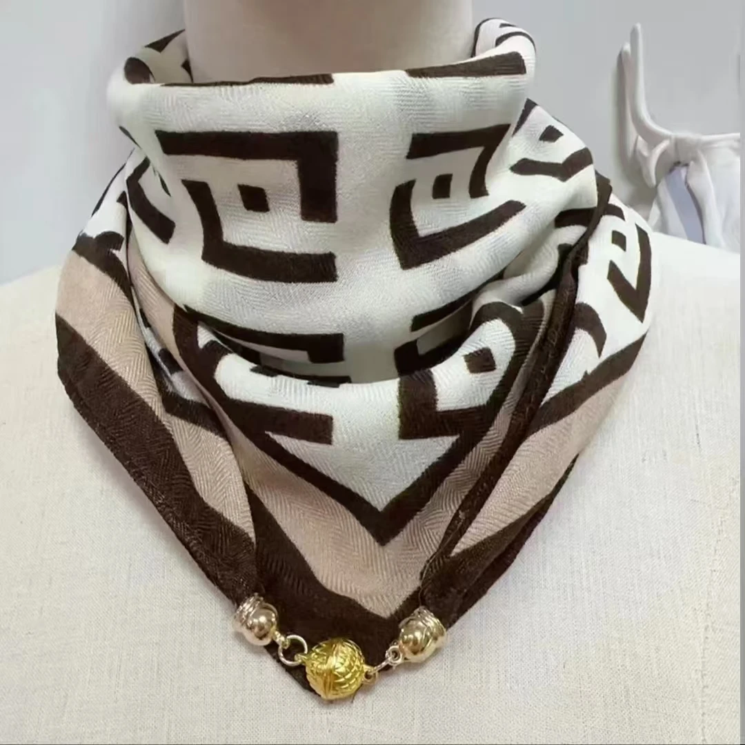 【H54-12 白点格子】2024新款潮流女士复古围巾磁吸气质围脖保暖丝