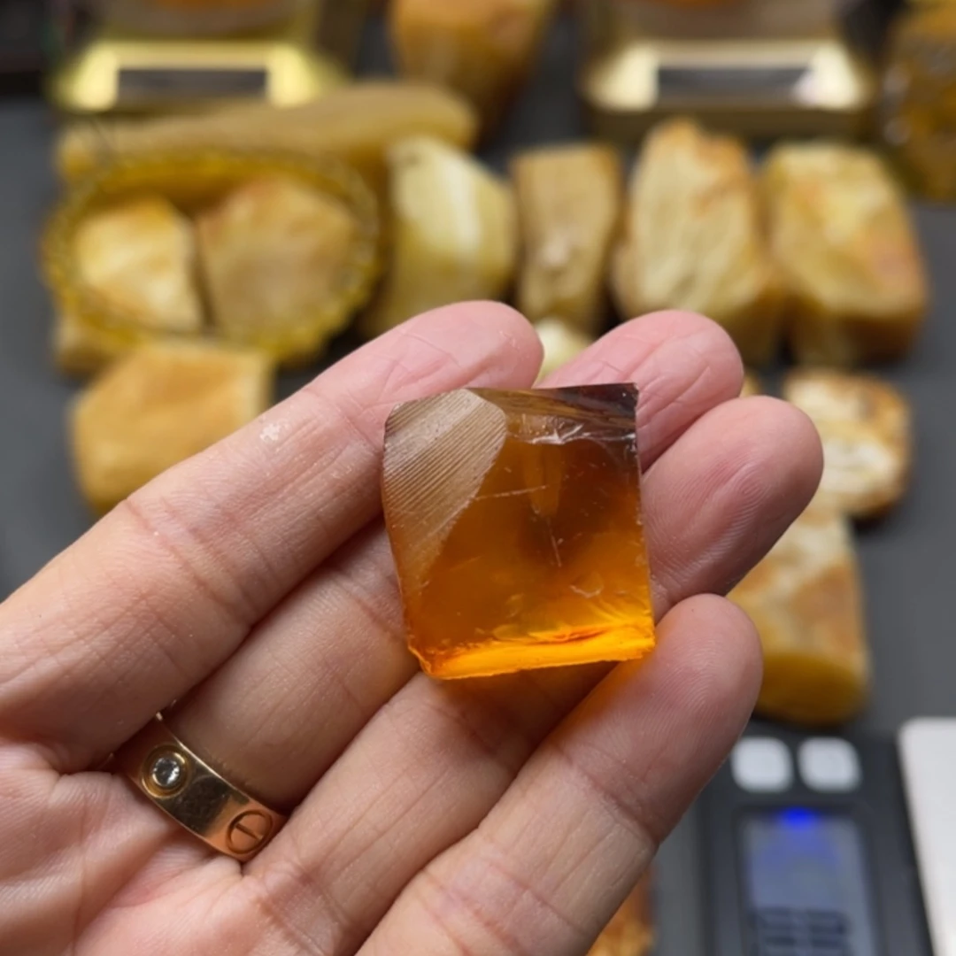【闪购商品】未镶嵌定制琥珀S***E天然琥珀蜜蜡原石定制y