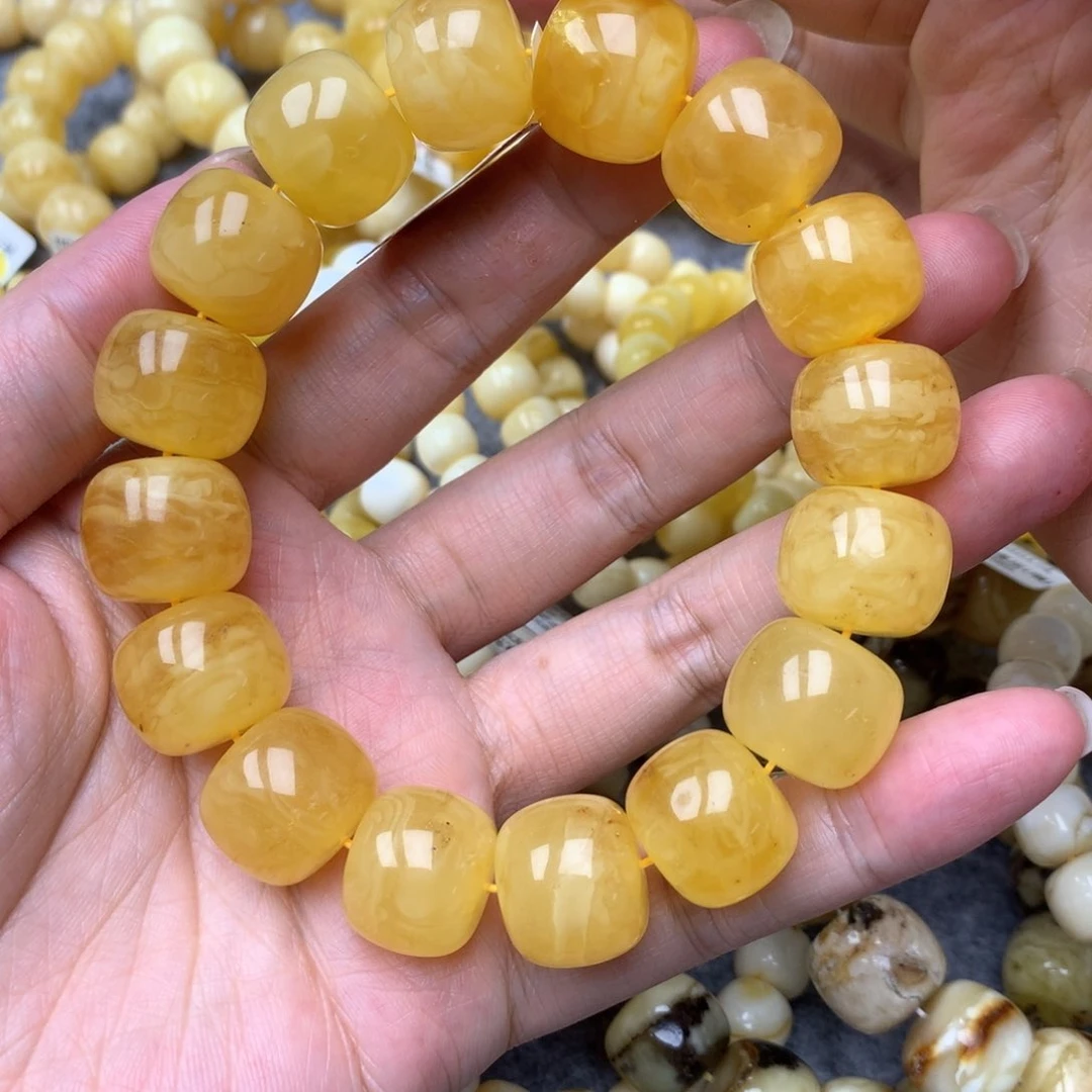 琥珀未镶嵌珠宝奇石16