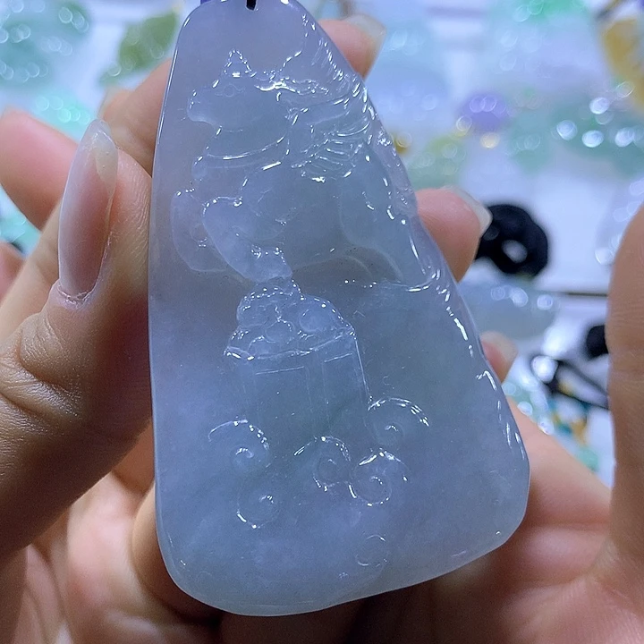 翡翠颈饰未镶嵌天然翡翠A货吊坠