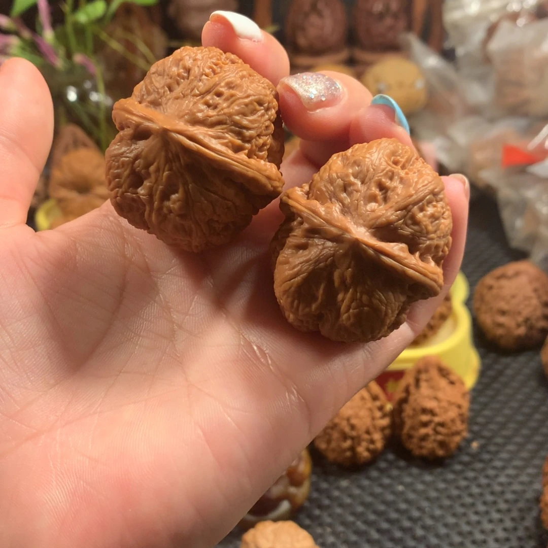 文玩核桃小众红方印