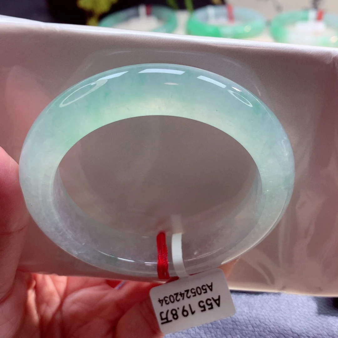 未镶嵌手镯翡翠小*满55.5正圈