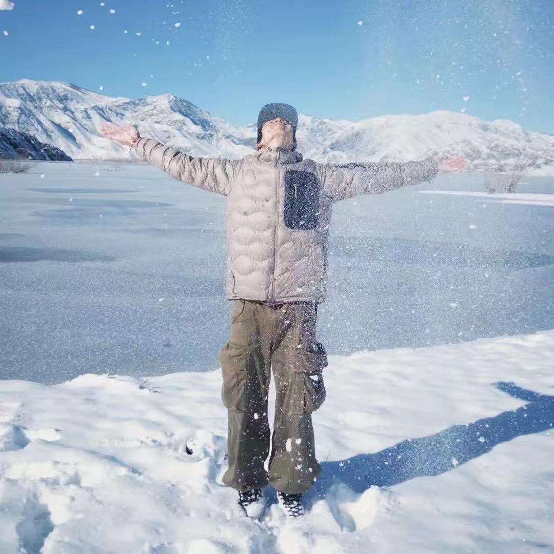 PP男款保暖户外服饰外套