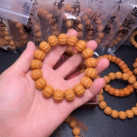 猴头核桃手串大八愣