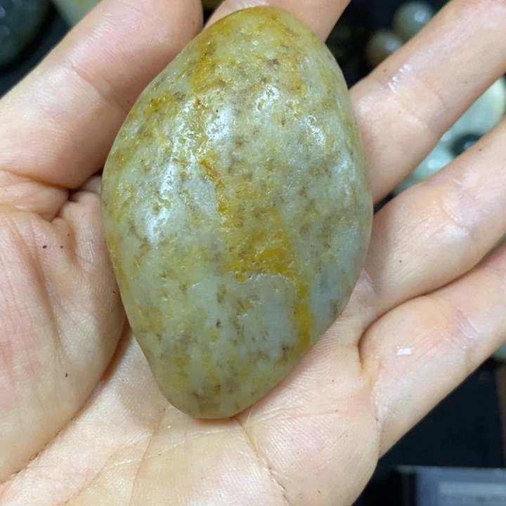 未镶嵌和田玉（糖玉）挂件