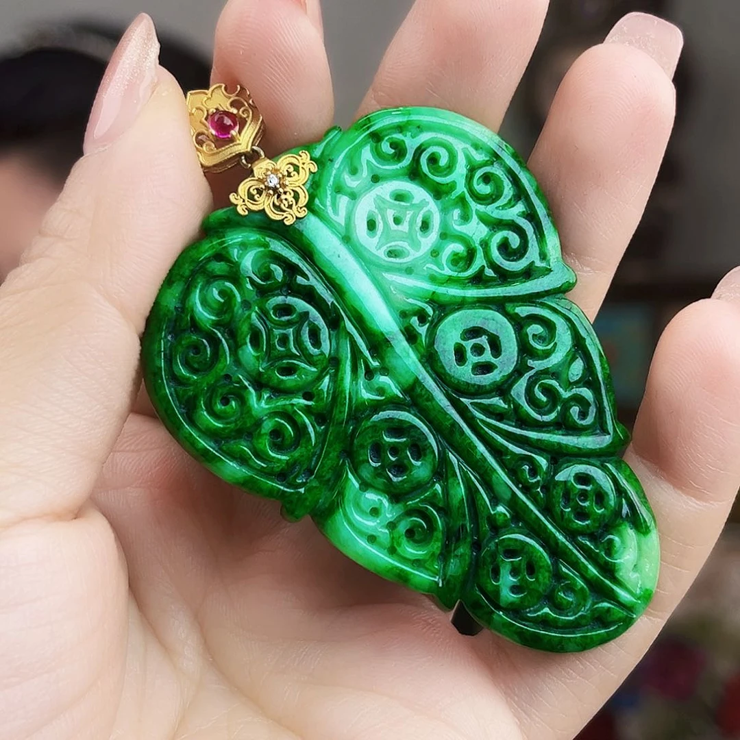 翡翠18K金镶嵌颈饰多样性