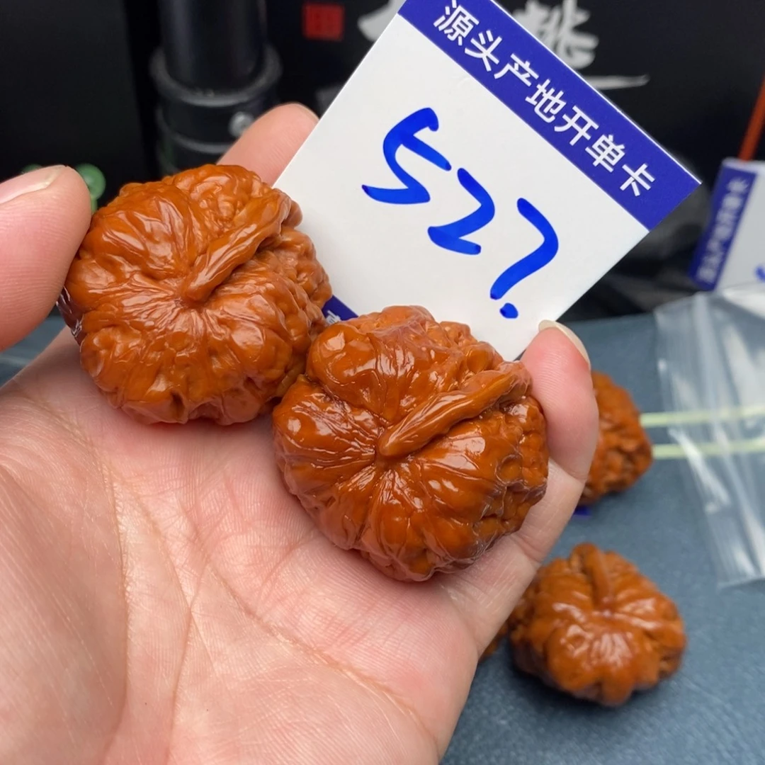 把件文玩核桃一根筋