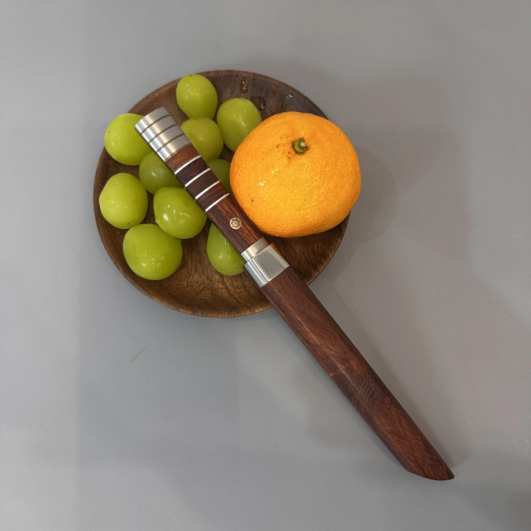 新款多功能户外野营家用收藏水果刀