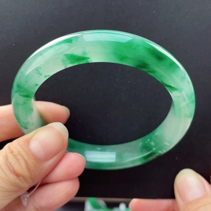 石英质玉手镯未镶嵌57-58