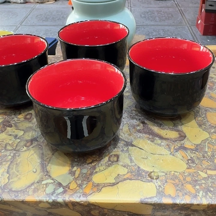 品茗杯子四个一组。。。品茗