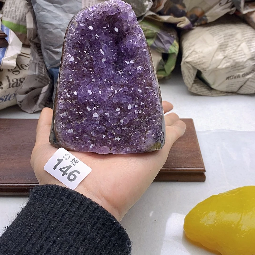 紫晶大型摆件（非配饰）未镶嵌