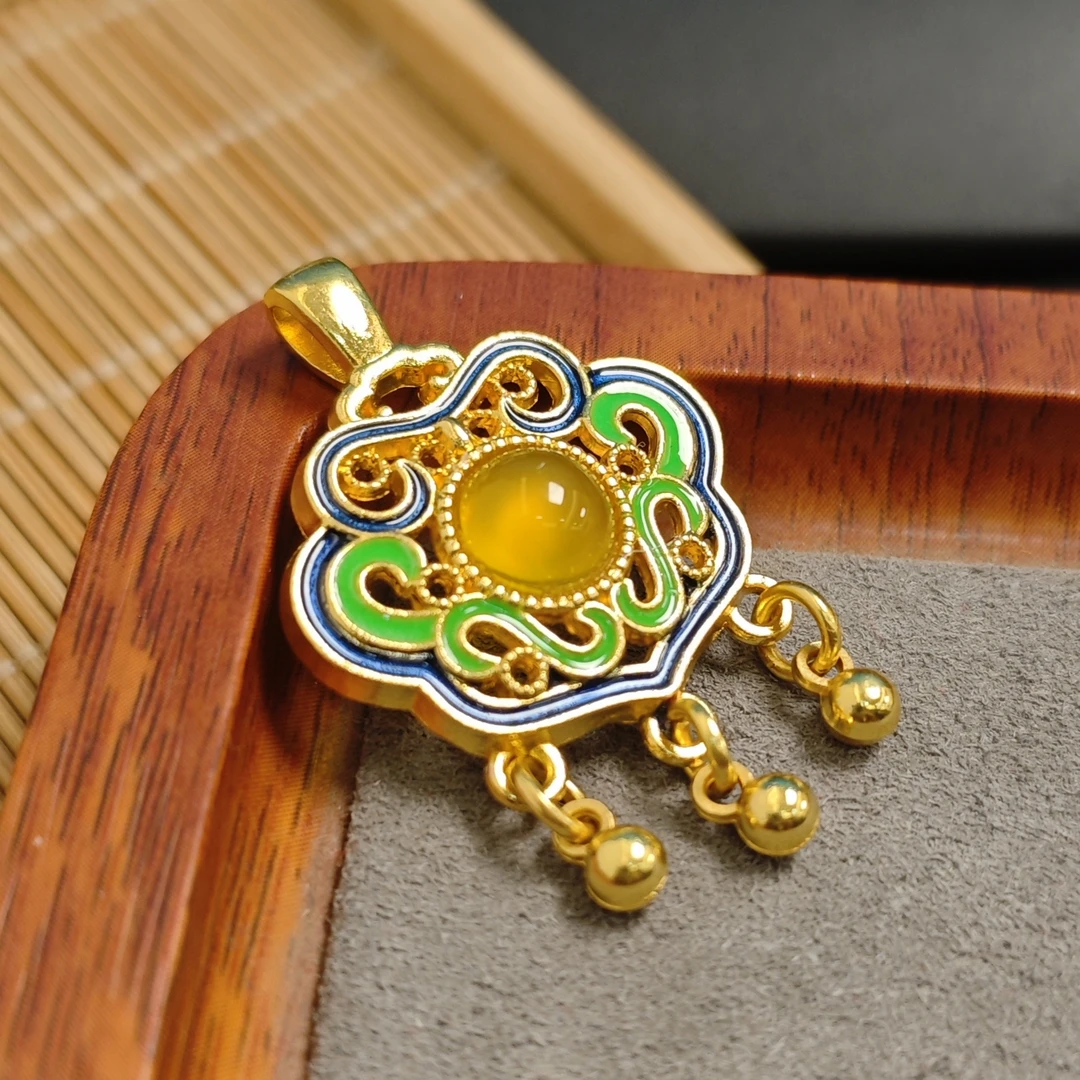 鸡油黄平安锁挂件A46(多样性发)