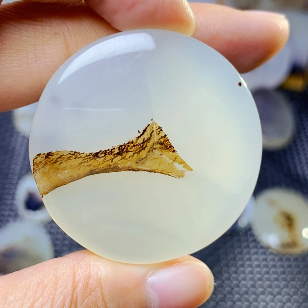 玛瑙/玉髓未镶嵌珠宝奇石