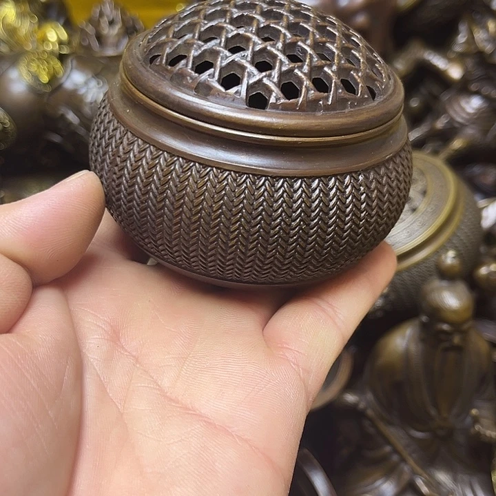 诚信经营精美铜器