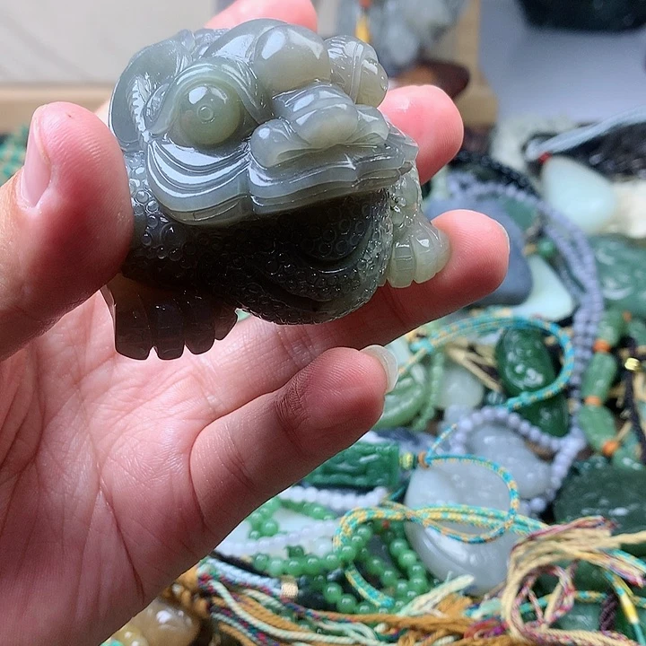 未镶嵌和田玉挂件晨*