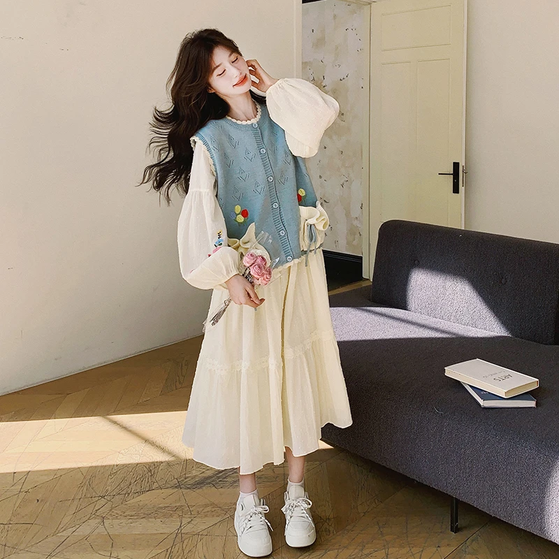 蓝色减龄针织马甲连衣裙套装女2025春新款超好看设计感叠穿两件套