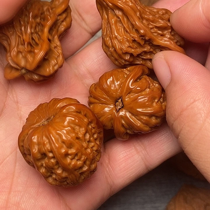 吊坠文玩核桃小鸟
