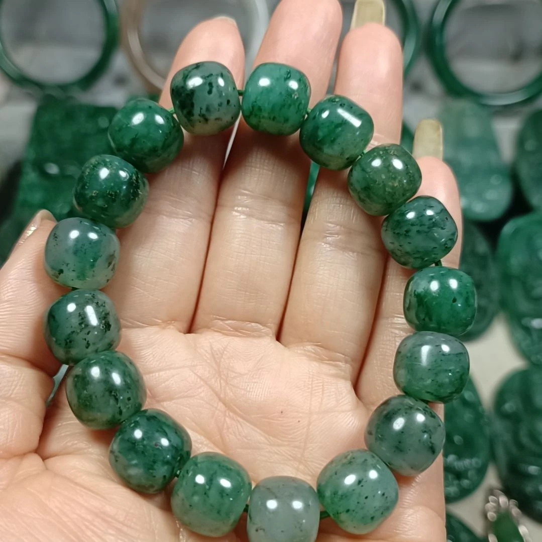 独山玉未镶嵌手串