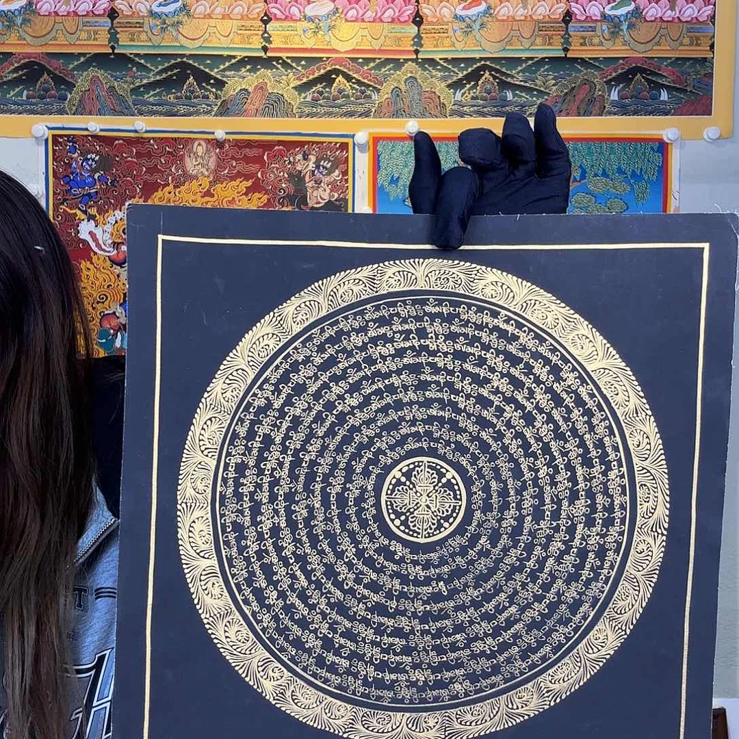 卷轴画纯手绘唐卡六字真言30厘米左右