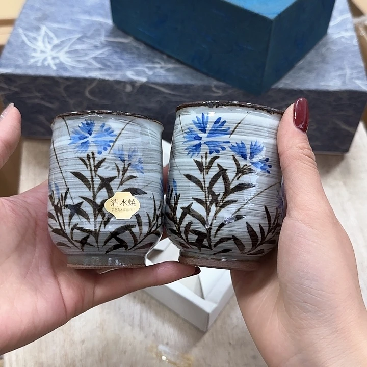 瓷片噗哈哈哈哈哈哈哈哈哈我笑