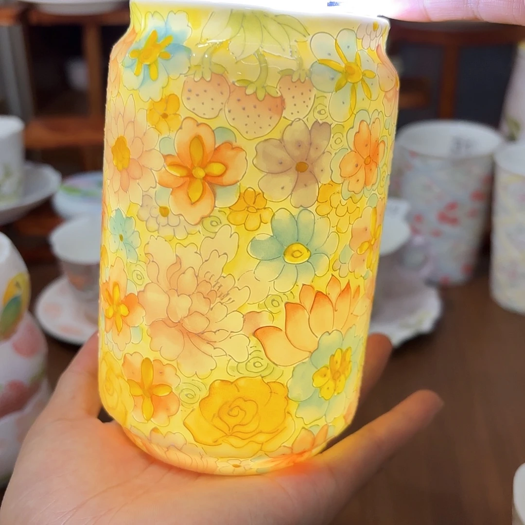 手绘创意高温釉下彩陶瓷