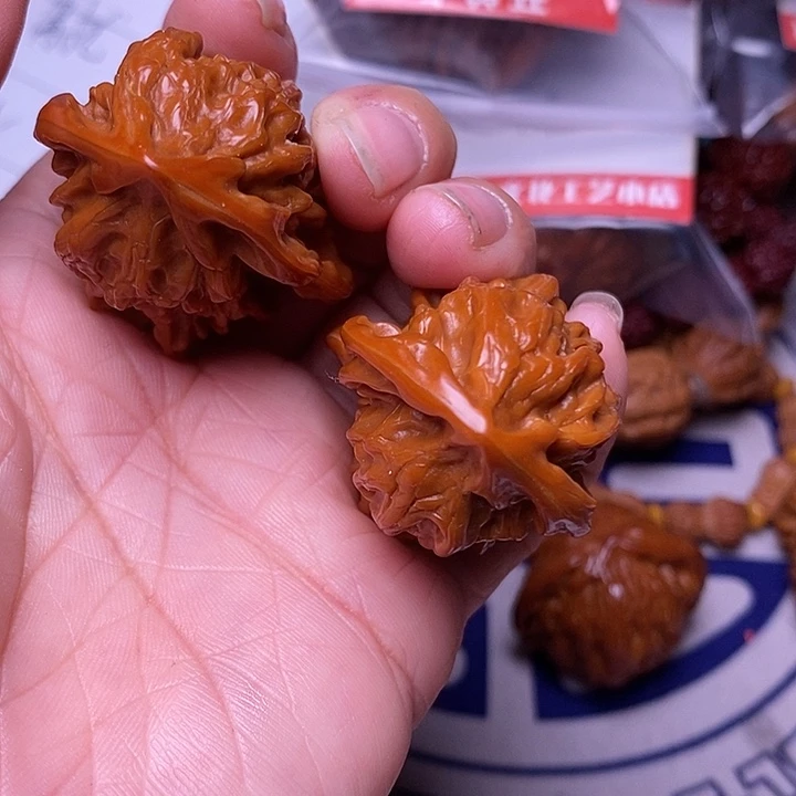 教***刚文玩核桃吊坠葫芦