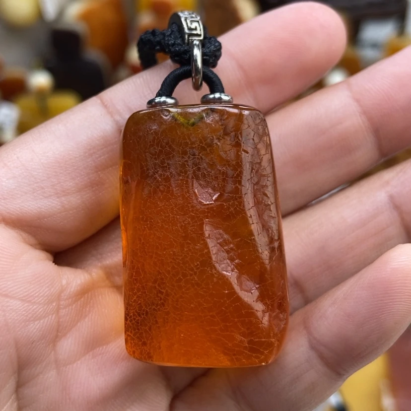 【闪购商品】琥珀颈饰未镶嵌