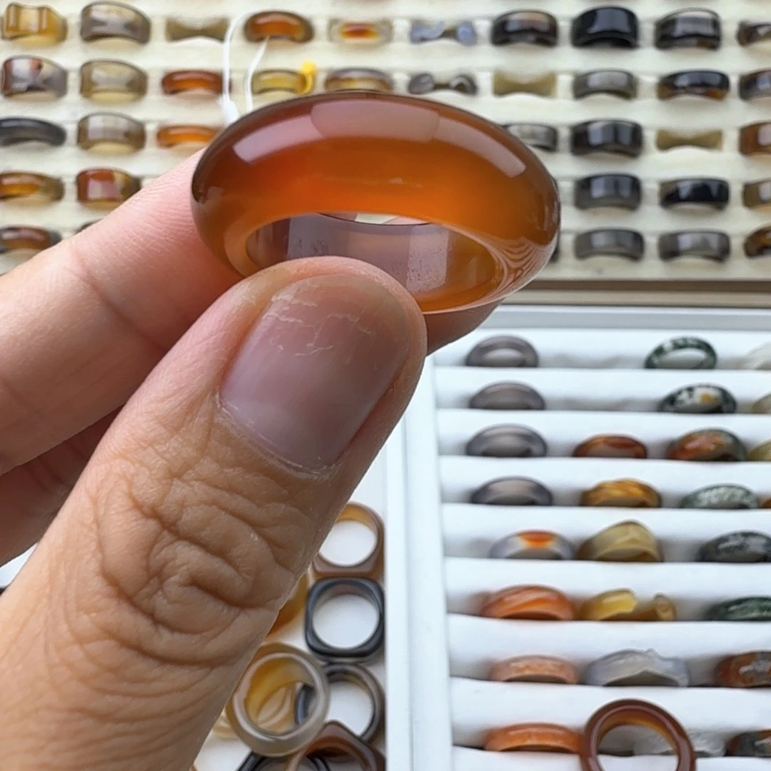 陌***安玛瑙/玉髓戒圈未镶嵌