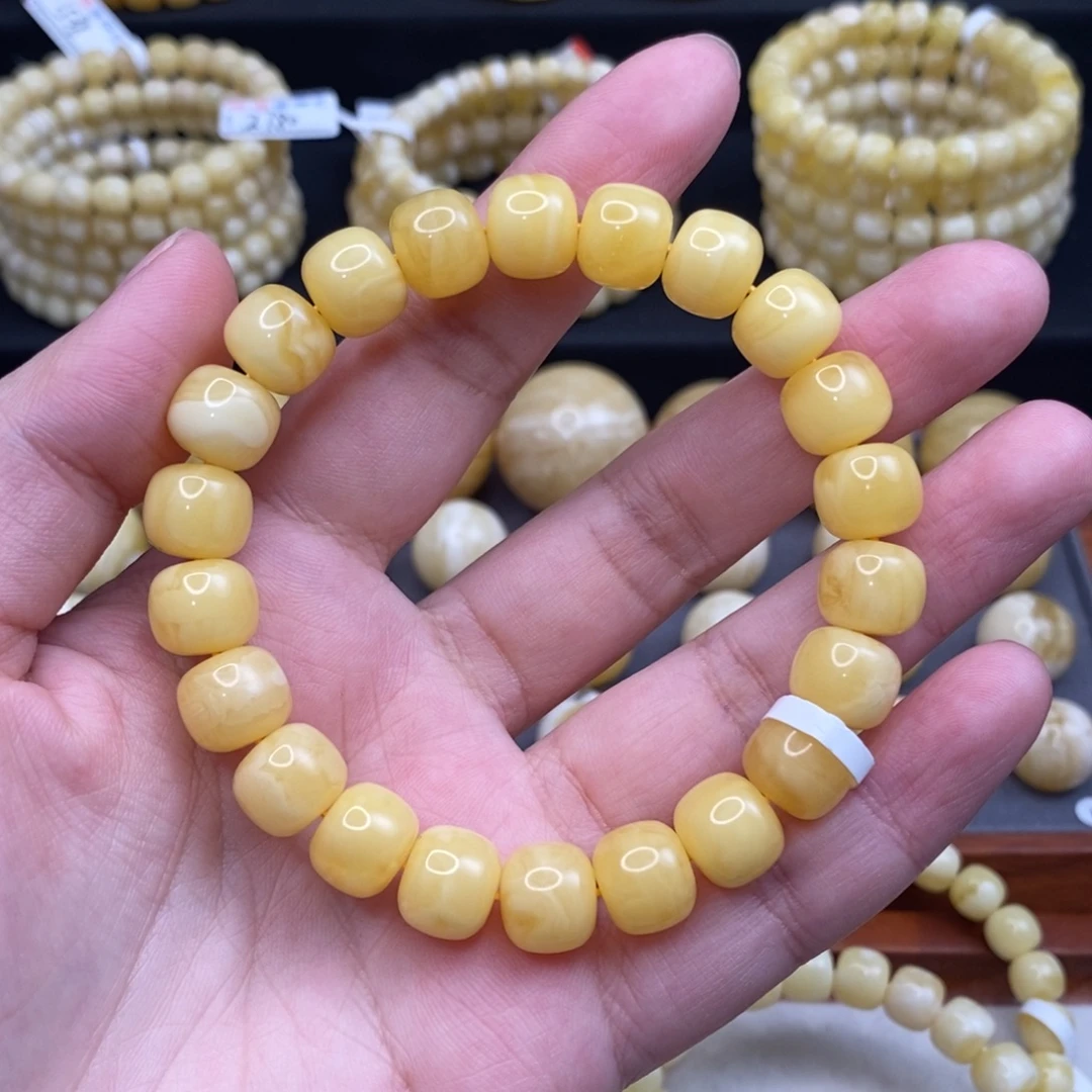 蜜蜡未镶嵌珠宝奇石10.7