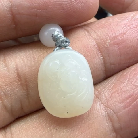 和田玉颈饰未镶嵌福利