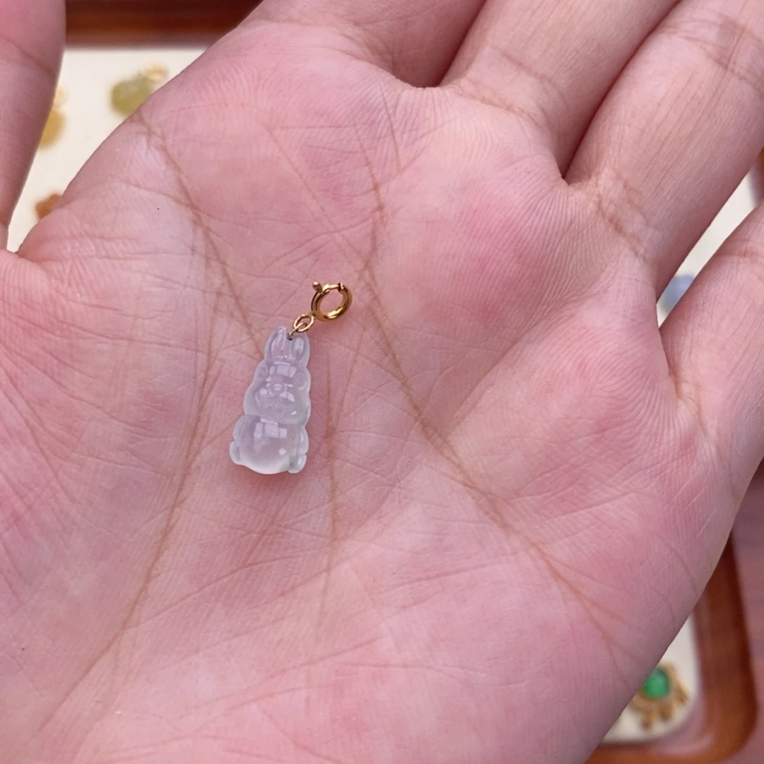 翡翠18K金镶嵌颈饰苓*子翡翠