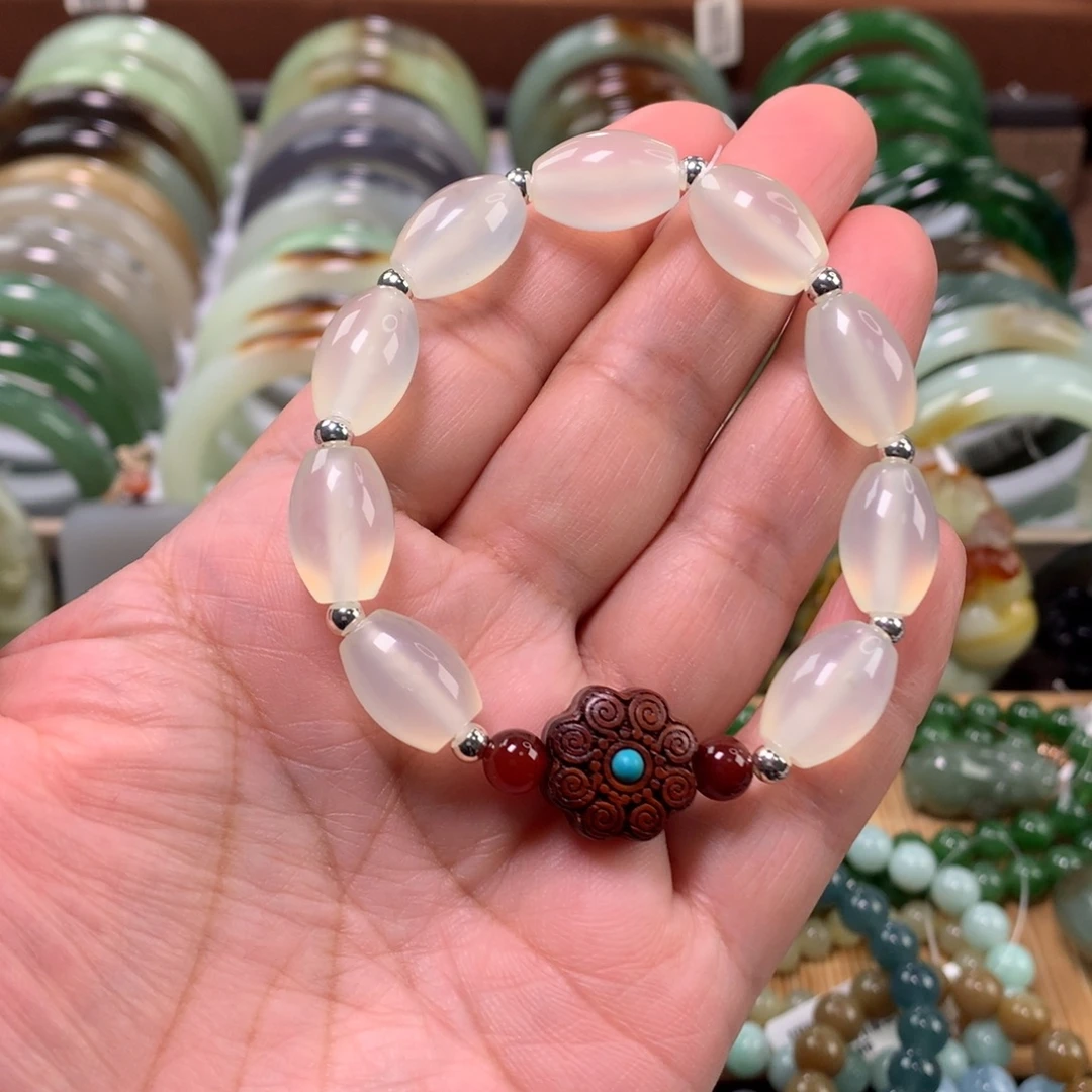 未镶嵌岫玉手链手链