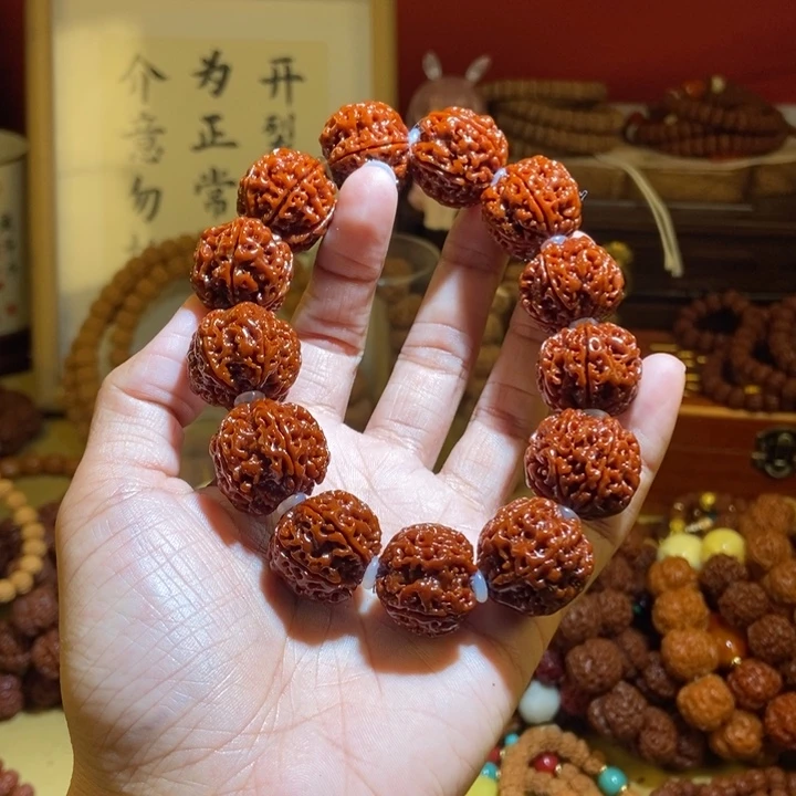 吊坠金刚菩提216玉化