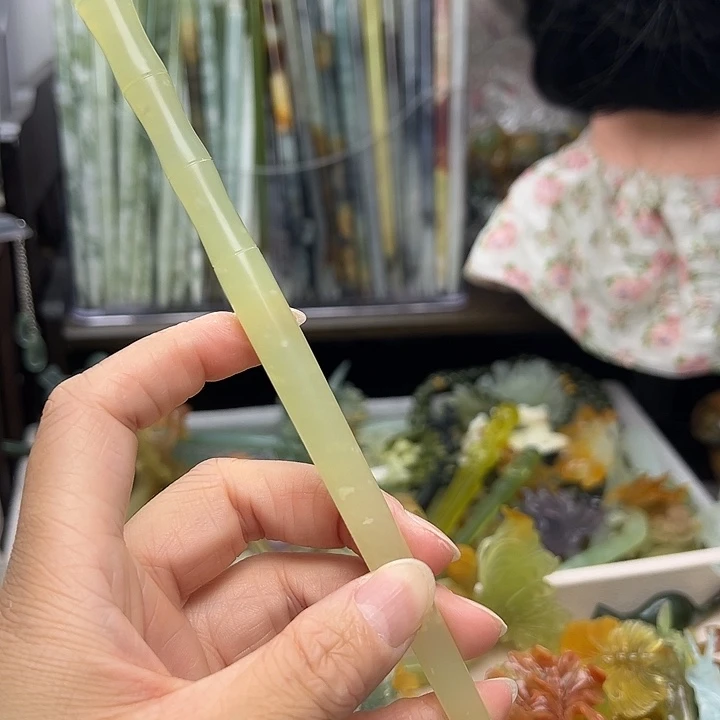 蛇纹石玉未镶嵌发簪