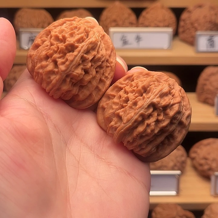 文玩核桃把件44楼子50.5克