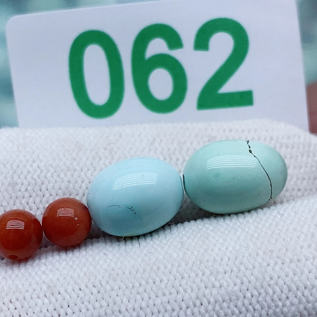 南红玛瑙未镶嵌珠宝奇石