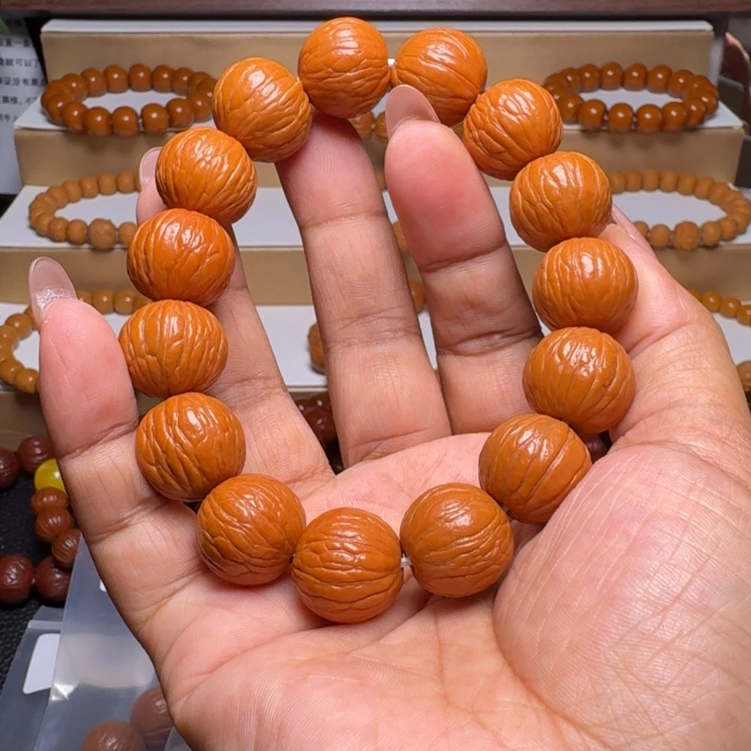 猴头核桃手串聚宝盆