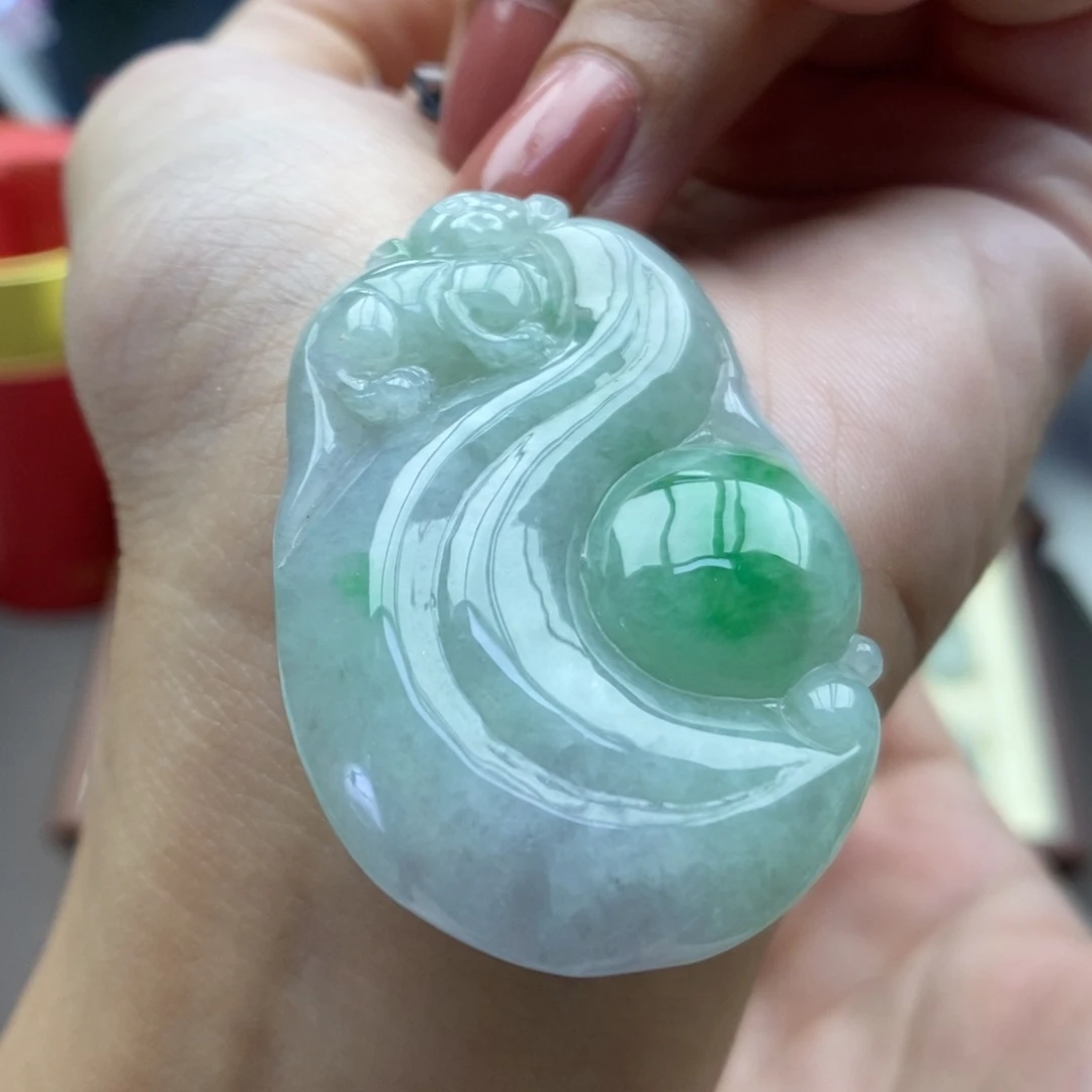 翡翠未镶嵌颈饰吊坠37