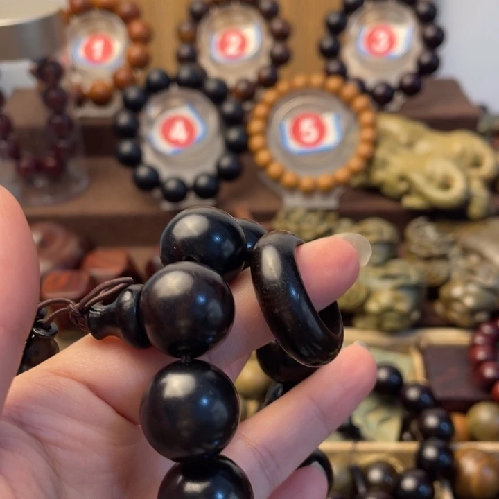 维腊木（绿檀）卍***福