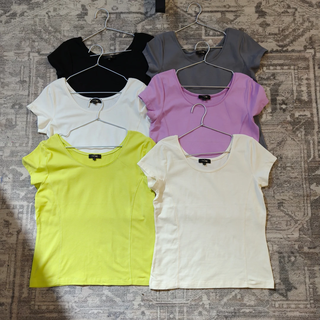 ONE圆领腰线T恤NO退换