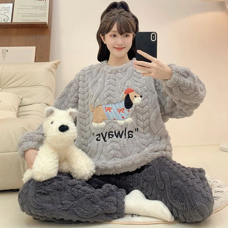 可爱胖MM睡衣女加大码秋冬季加厚保暖珊瑚绒套装加肥宽松家居服