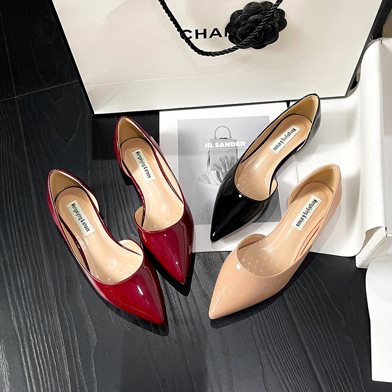 裸色通勤平底凉拖鞋2025夏季新款尖头侧空气质低跟百搭职业单鞋女