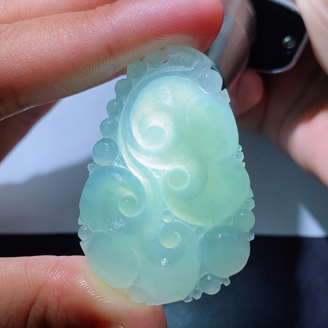 定制翡翠未镶嵌翡翠